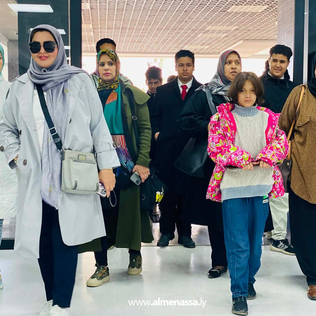 Extra 11.jpg111 11 جولة تثقيفية لطلبة ثانوية الوحدة الوطنية بإشراف قسم التوعية والتثقيف الصحي بعيادة خالد بن الوليد