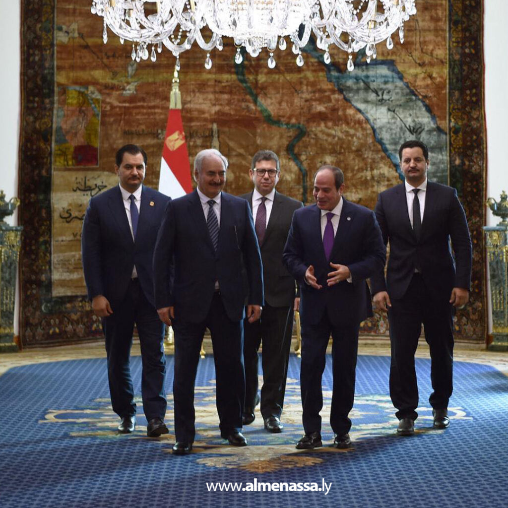 Extra 113 السيسي يستقبل القائد العام ويثمن على الدور المحوري للقيادة العامة