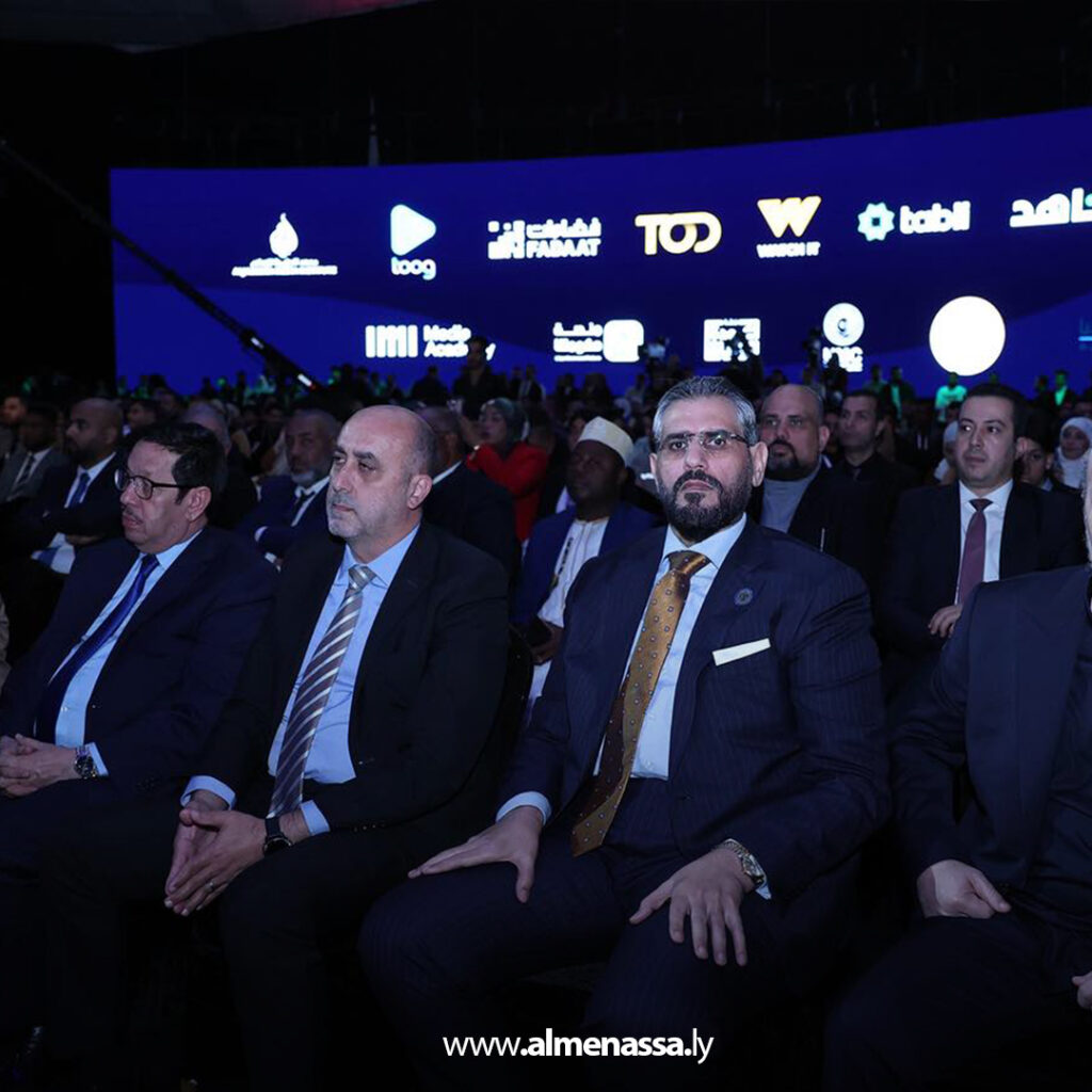 Extra 12.jpg9 12 الدبيبة يشارك في حوار مباشر مع المواطنين خلال منتدى الاتصال الحكومي