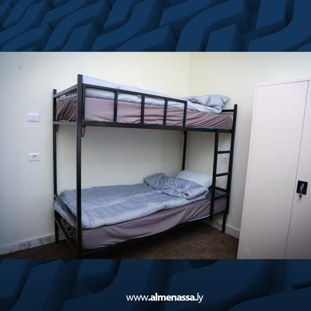 Extra 120.jpg2 120 رئيس الحكومة ومدير عام صندوق التنمية يفتتحان بيت الطالبات بجامعة وادي الشاطئ