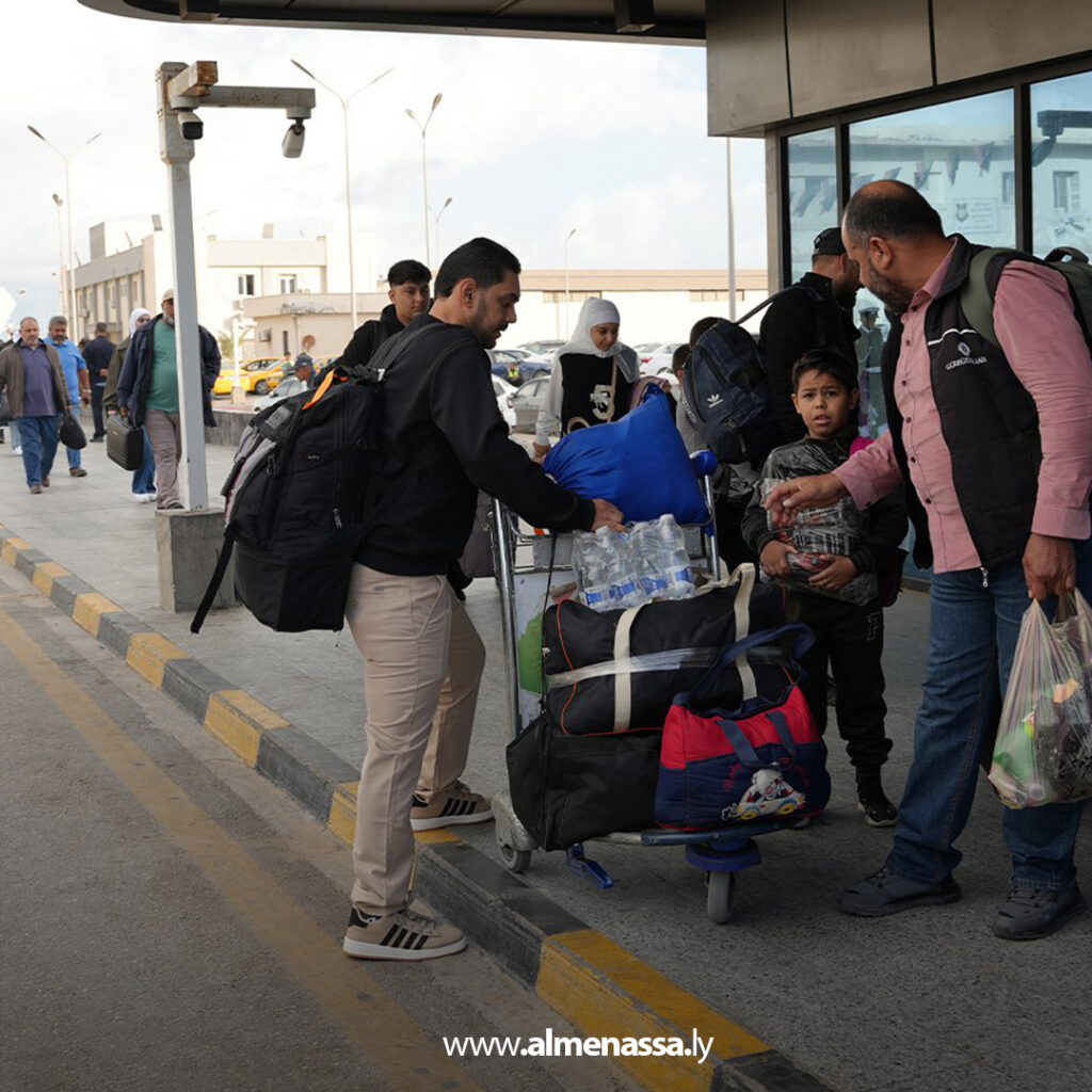 Extra 126 داخلية الوحدة ترحل مجموعة من المهاجرين السوريين غير النظاميين