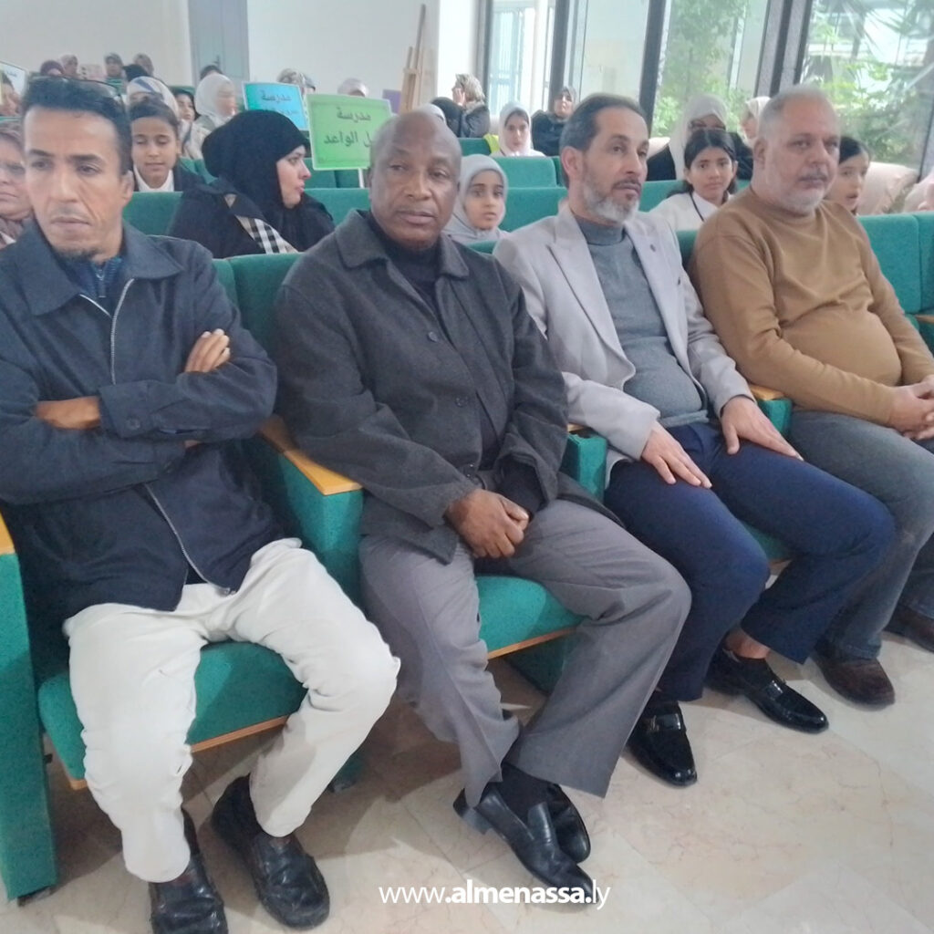 Extra 133 انطلاق مسابقة "المذيع الصغير" بمدرسة المستقبل في بنغازي المركز