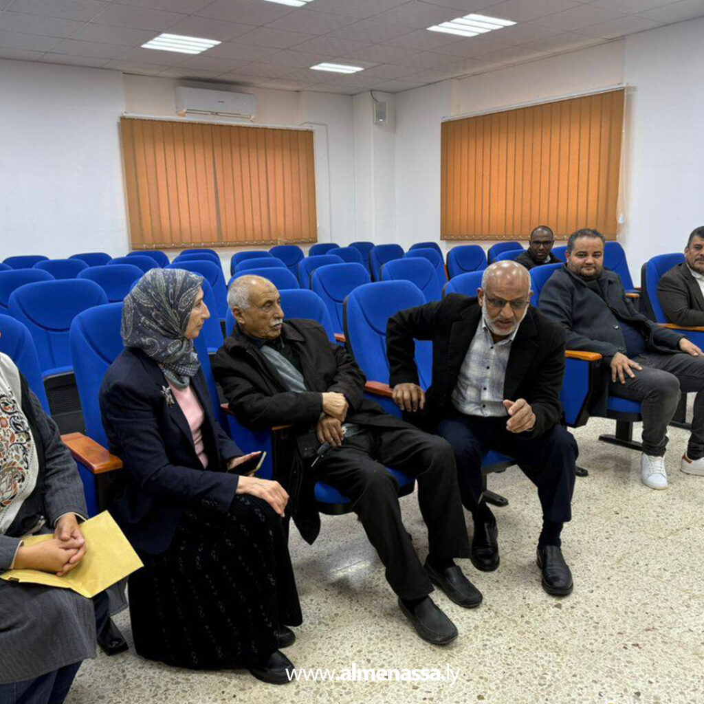 كلية الإعلام بجامعة بنغازي تناقش مشروعًا بحثيًا لتطوير مناهجها وفق متطلبات سوق العمل الإعلامي 1 Extra 153 كلية الإعلام بجامعة بنغازي تناقش مشروعًا بحثيًا لتطوير مناهجها وفق متطلبات سوق العمل الإعلامي