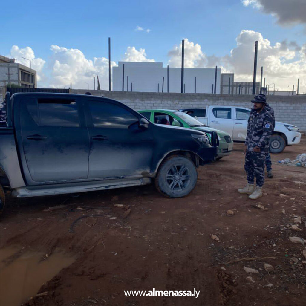 Extra 16.jpg5 16 إدارة إنفاذ القانون توقف أعمال بناء وتقسيم غير قانونية بمنطقة الرحبة