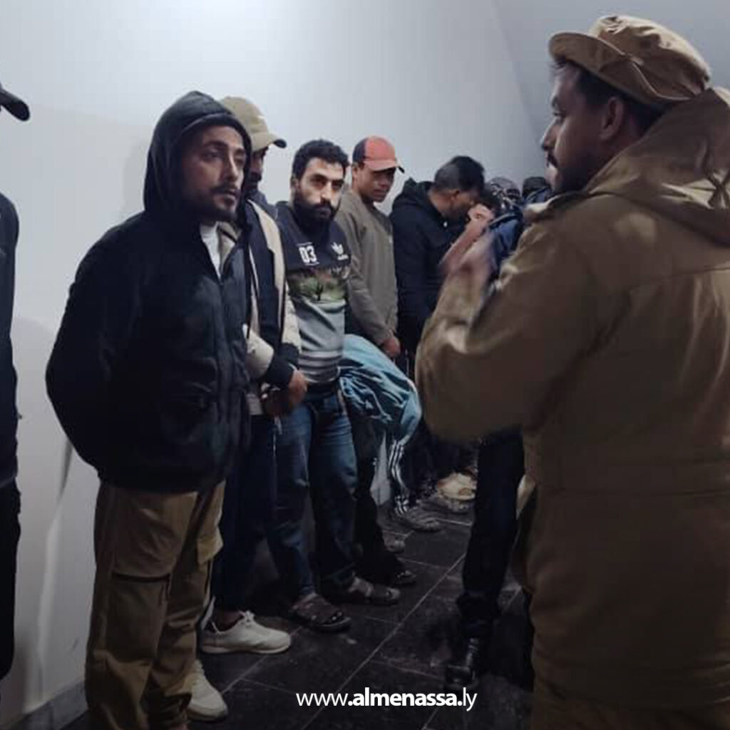 Extra 181 جهاز مكافحة الهجرة بالقبة ينفذ حملة أمنية ويضبط مهاجرين ومخدرات