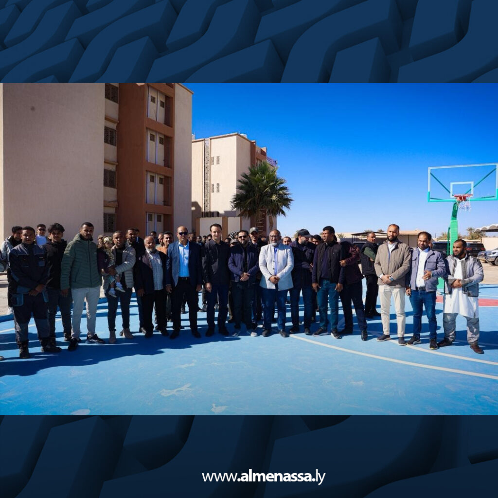 Extra 19.jpg12 19 رئيس الحكومة ومدير عام صندوق التنمية يفتتحان بيت الطالبات بجامعة وادي الشاطئ