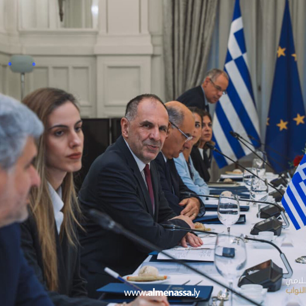 Extra 2.jpg1111111111 2 رئيس مجلس النواب يلتقي وزير الخارجية اليوناني في أثينا لبحث تعزيز العلاقات الثنائية