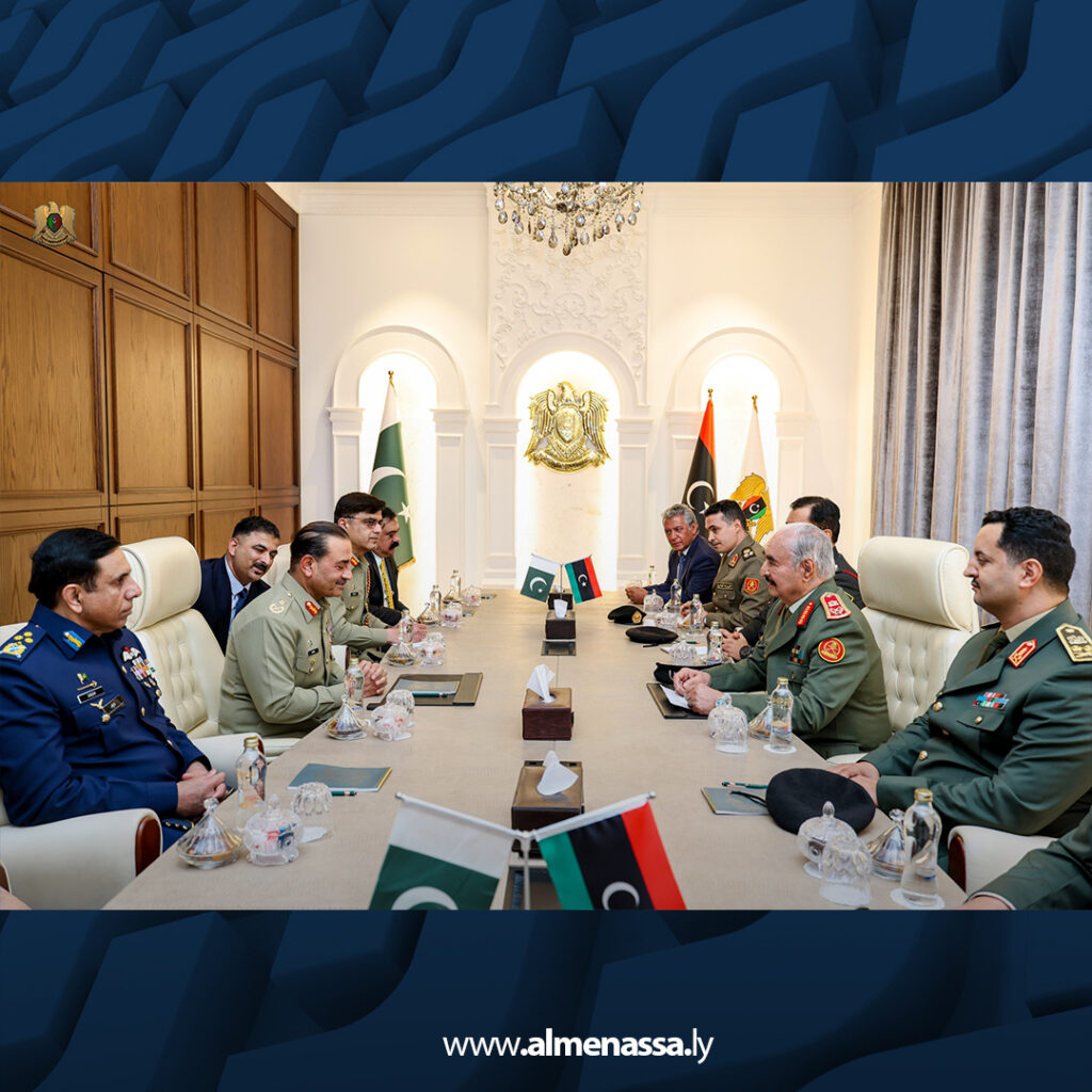 Extra 2.jpg29 2 القائد العام يستقبل قائد الجيش الباكستاني تعزيزا للتعاون العسكري والعلاقات الثنائية