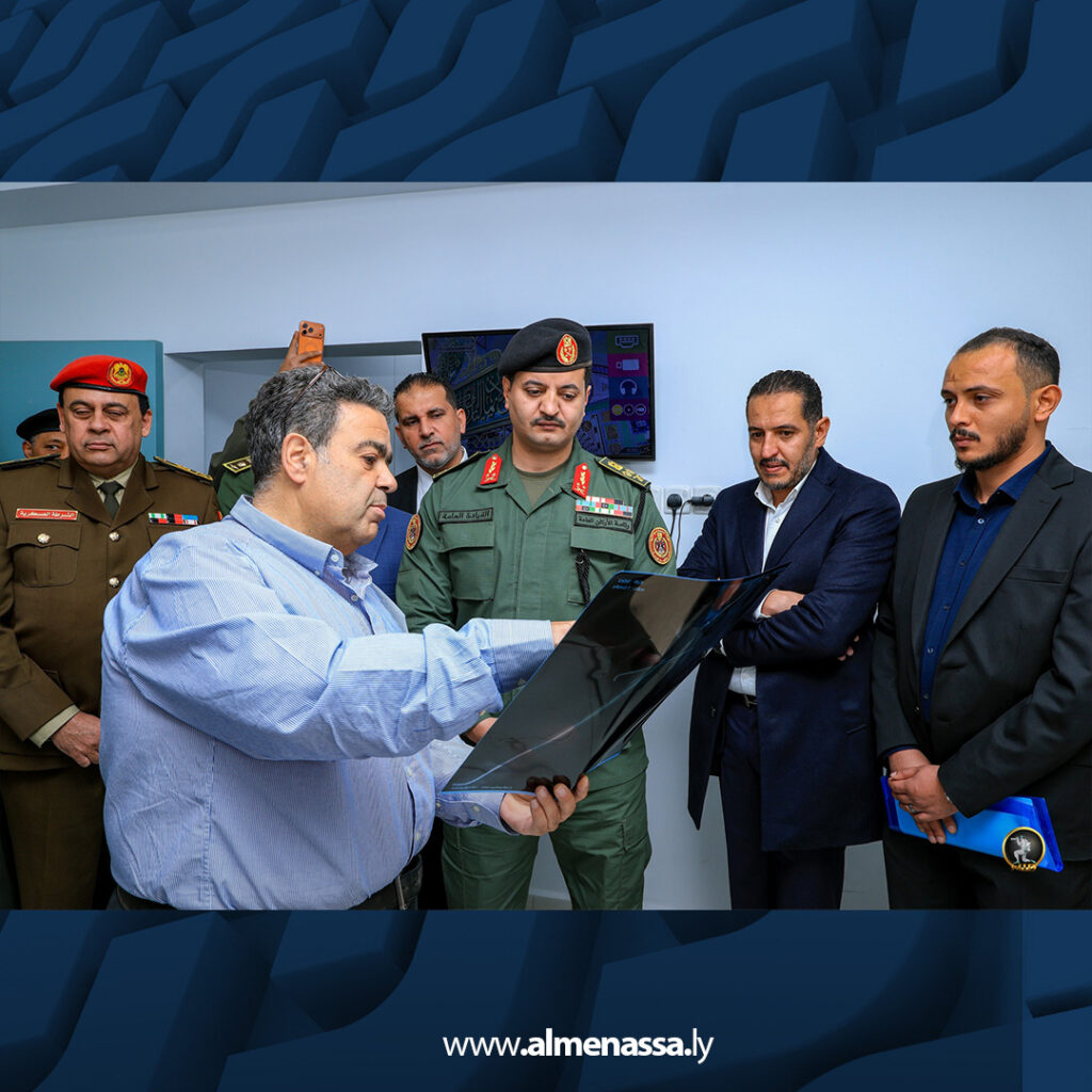 Extra 20.jpg111111 20 رئيس الأركان العامة يزور مستشفى فينيسيا لمتابعة رعاية الأطفال الصحية