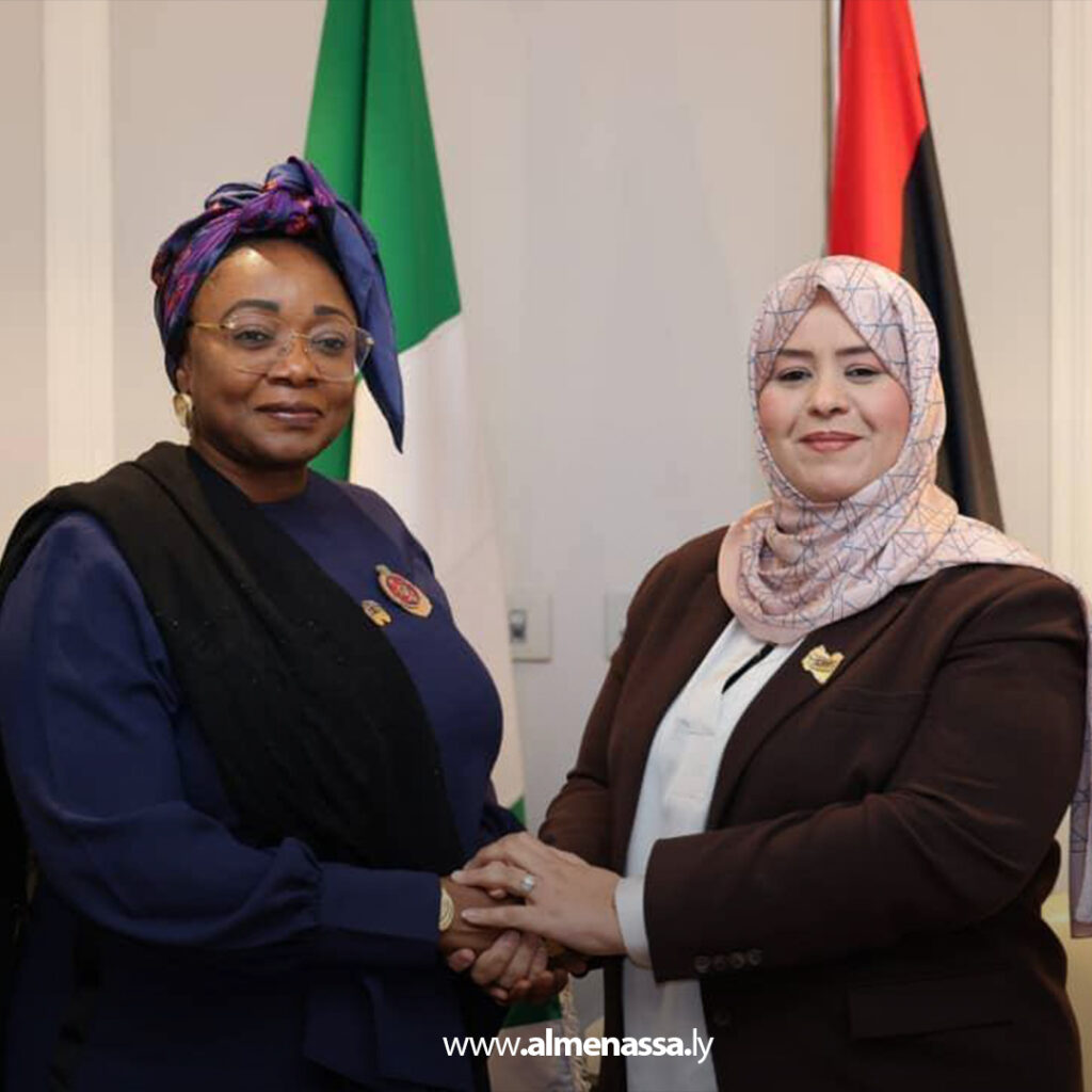 Extra 285 الكيلاني تبحث تعزيز التعاون الاجتماعي مع سوريا ونيجيريا على هامش القمة العربية بالأردن