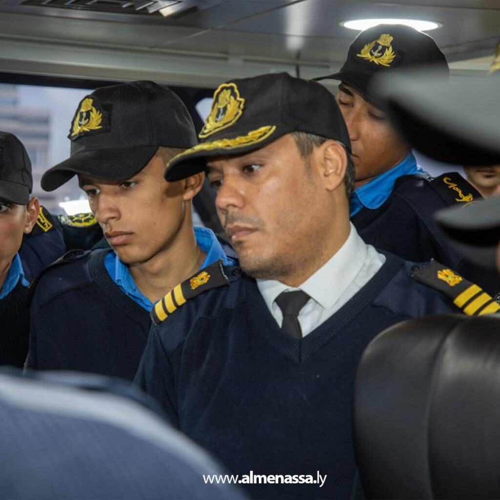 Extra 29.jpg11 29 طلبة الكلية البحرية يقومون بزيارة قاعدة بنغازي البحرية ضمن برنامج التدريب العملي