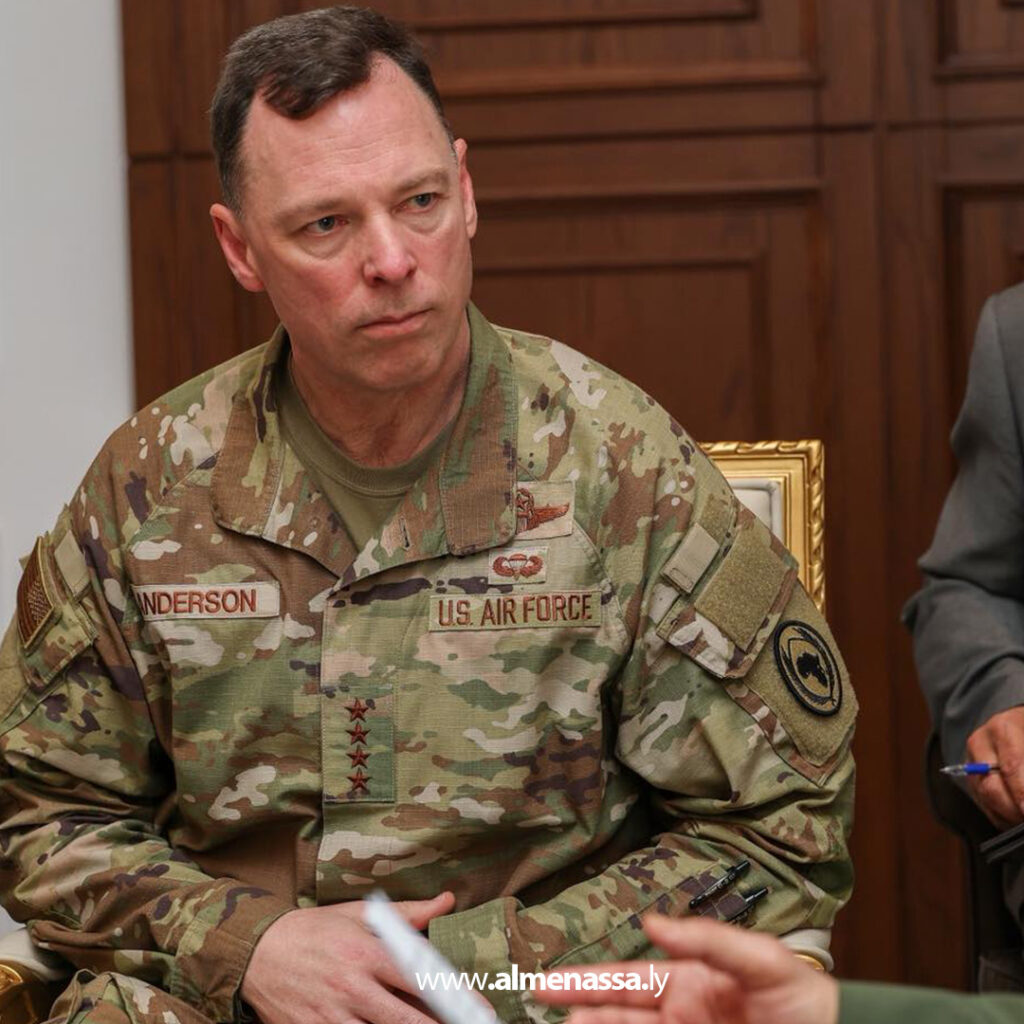 Extra 31 القائد العام المشير خليفة حفتر يستقبل قائد القيادة العسكرية الأمريكية في أفريقيا "أفريكوم"