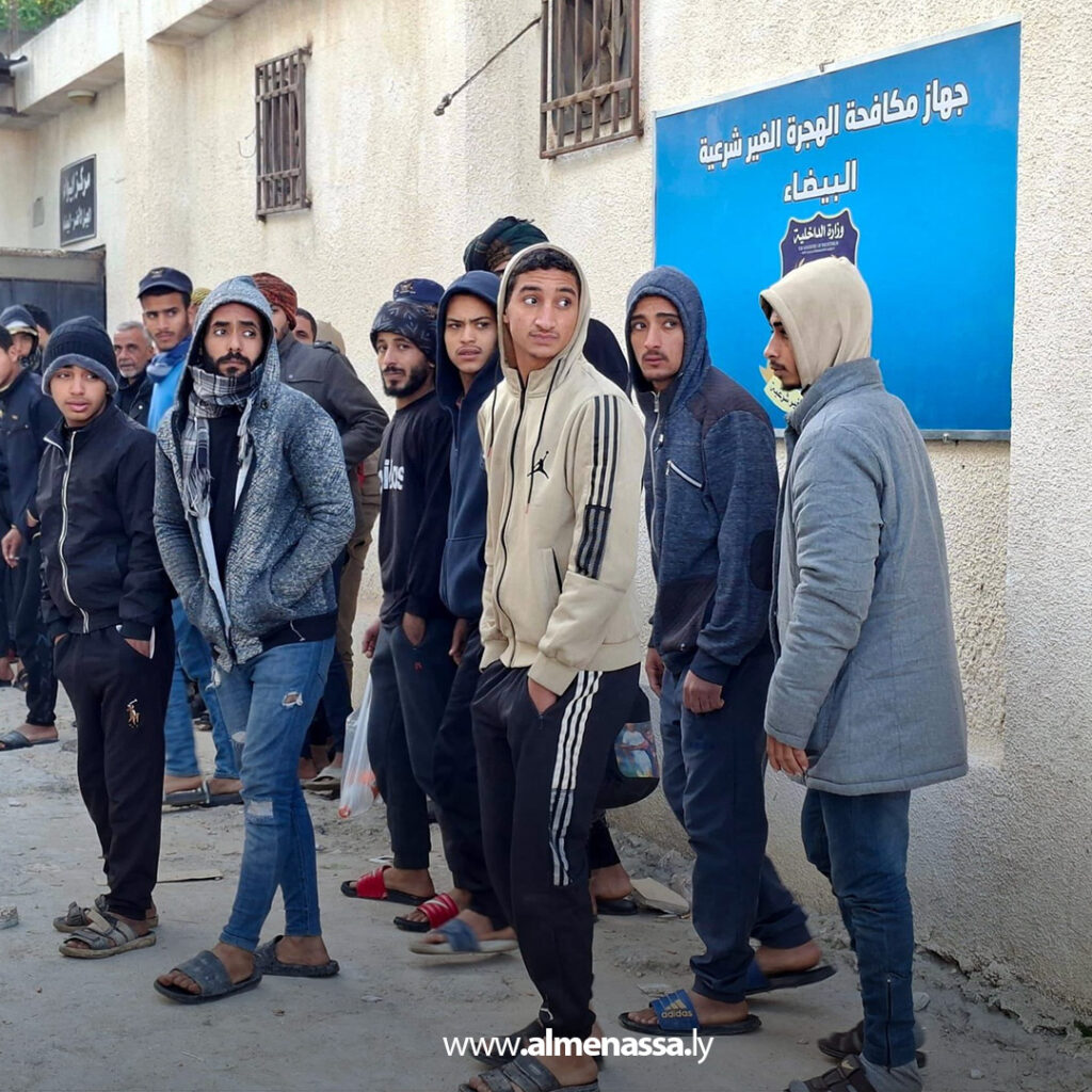 Extra 368 ترحيل 49 مهاجر مصري عبر منفذ أمساعد ضمن إجراءات تنظيم أوضاع الوافدين