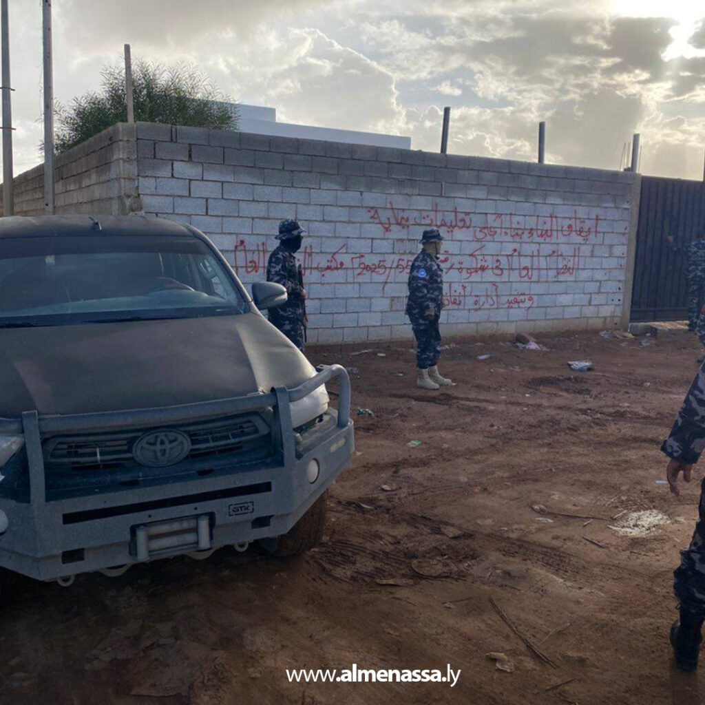 Extra 38.jpg2 38 إدارة إنفاذ القانون توقف أعمال بناء وتقسيم غير قانونية بمنطقة الرحبة