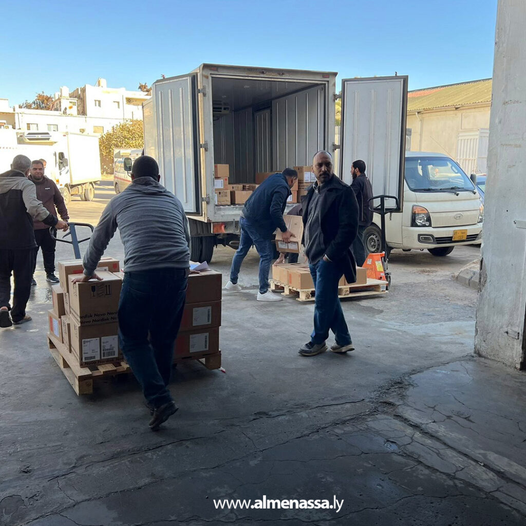 Extra 395 جهاز الإمداد الطبي يباشر توزيع شحنة جديدة من أدوية علاج السكري