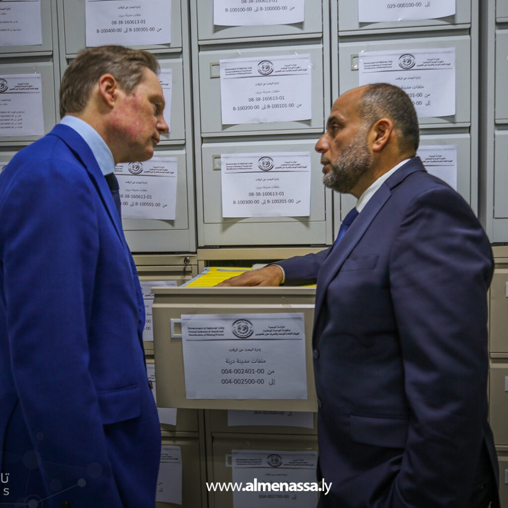 Extra 4.jpg11111 4 السفير الهولندي يزور الهيئة العامة للبحث والتعرف على المفقودين ويطّلع على آخر تطورات الملفات الإنسانية