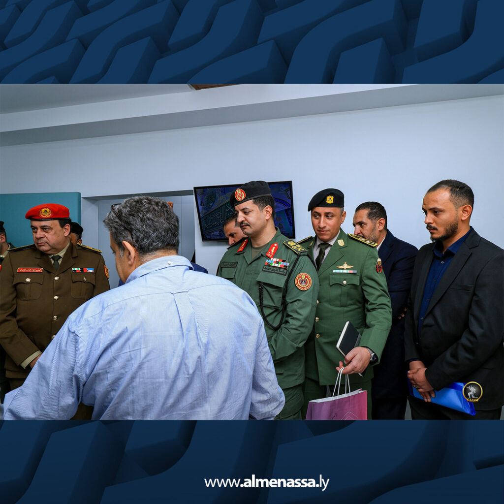 Extra 4.jpg1111111111111 4 رئيس الأركان العامة يزور مستشفى فينيسيا لمتابعة رعاية الأطفال الصحية