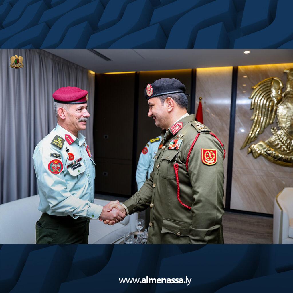 Extra 4.jpg13 4 نائب القائد العام يستقبل وفدا عسكريا رفيعا من المملكة الأردنية الهاشمية