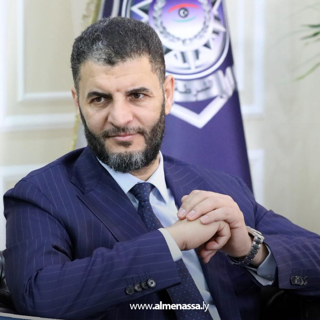 Extra 44 الطرابلسي يبحث مع القائم بالأعمال بسفارة الصين تطوير التعاون الأمني والتقني