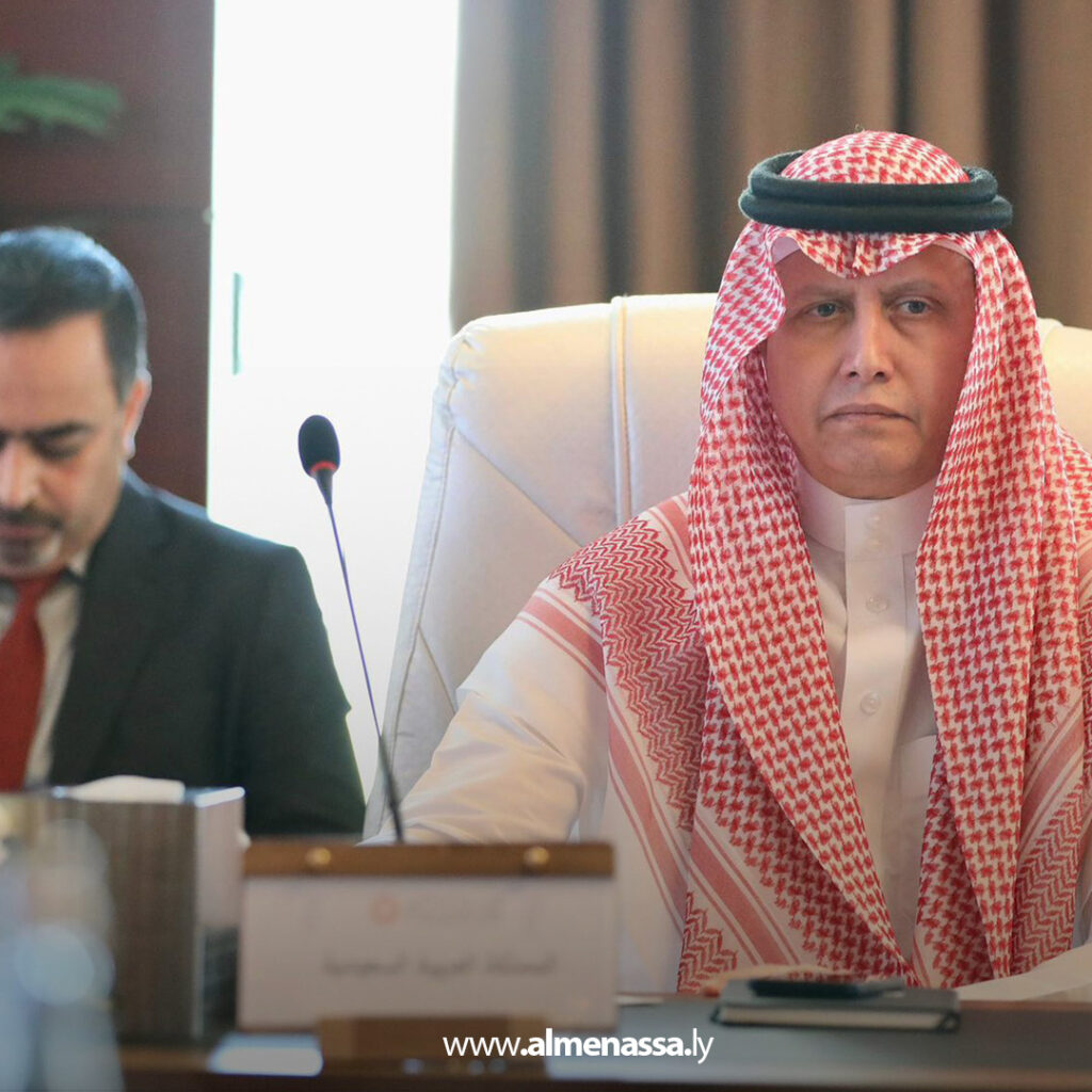 Extra 45.jpg1111 45 انعقاد الاجتماع التحضيري للدورة 63 لمجلس وزراء الصحة العرب في طرابلس