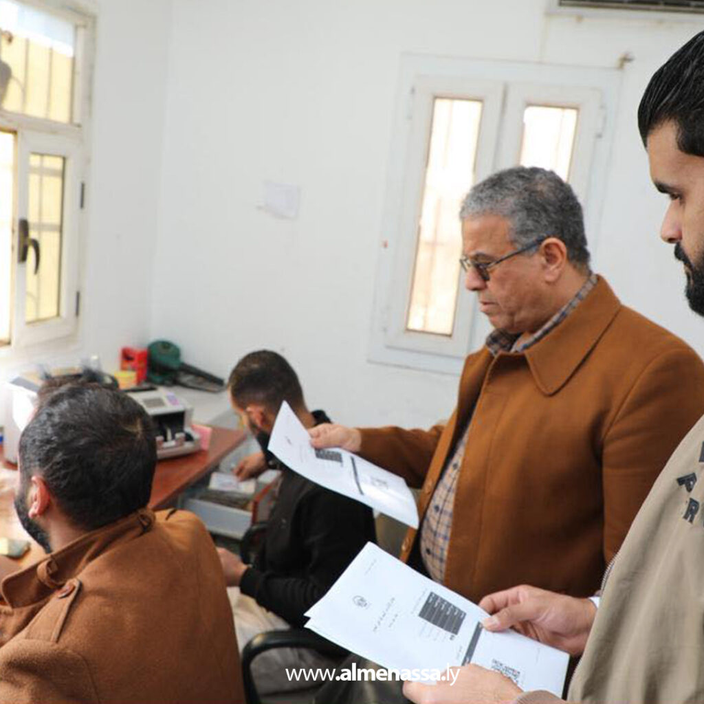 Extra 46.jpg111 46 رئيس شركة إعمار ليبيا القابضة يقوم بزيارة تفقدية لمنفذ أمساعد البري