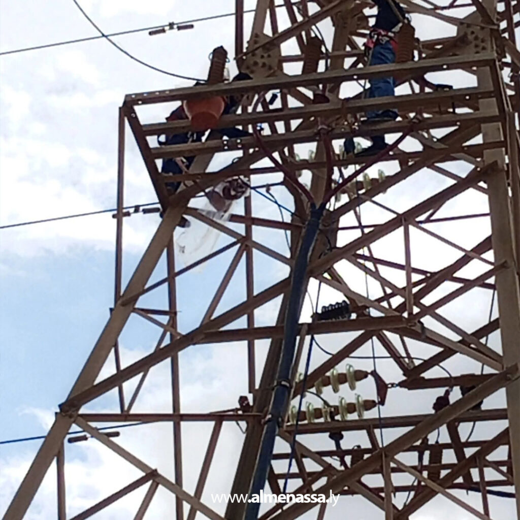 Extra 48 شركة الكهرباء: إعادة التيار إلى أجزاء من مدينة زليتن