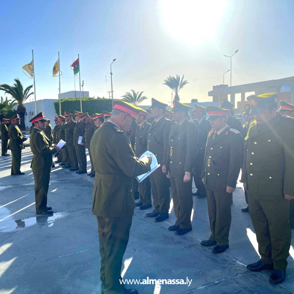 Extra 56.jpg11 56 المنطقة العسكرية الوسطى تعقد الجمع الدوري لضباطها للتأكيد على الانضباط والجاهزية