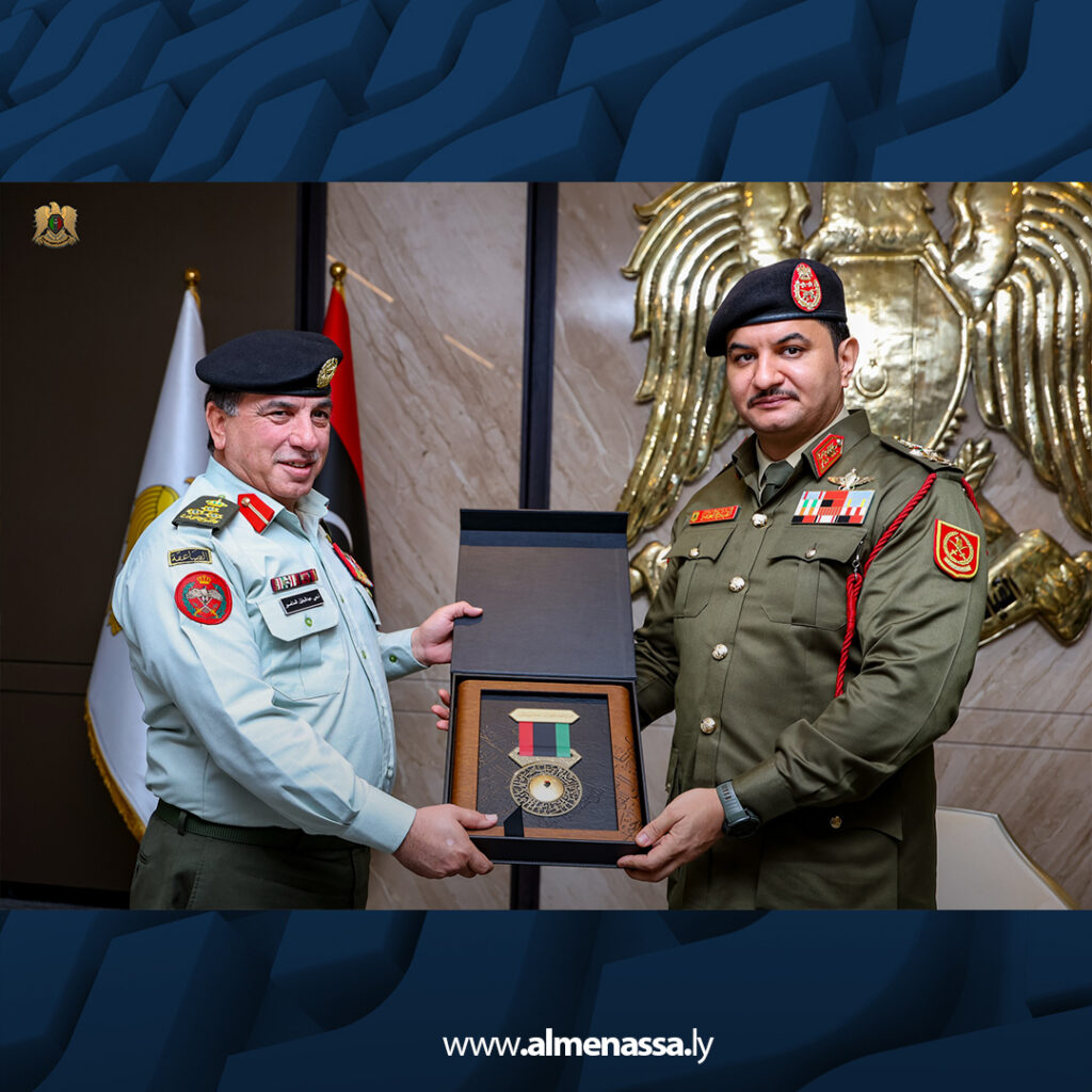 Extra 57.jpg2 57 نائب القائد العام يستقبل وفدا عسكريا رفيعا من المملكة الأردنية الهاشمية