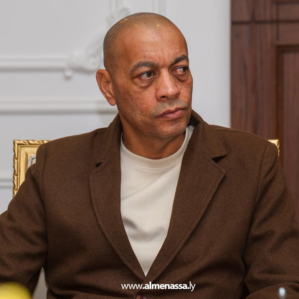 Extra 63.jpg111 63 القائد العام للقوات المسلحة يجتمع مع الحكومة لمناقشة أزمتي السيولة والوقود