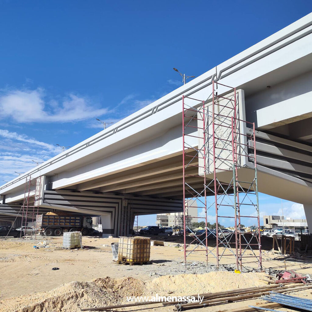 Extra 66.jpg11 66 عميد بلدية طبرق يتابع سير العمل في مشروع كوبري الكرامة