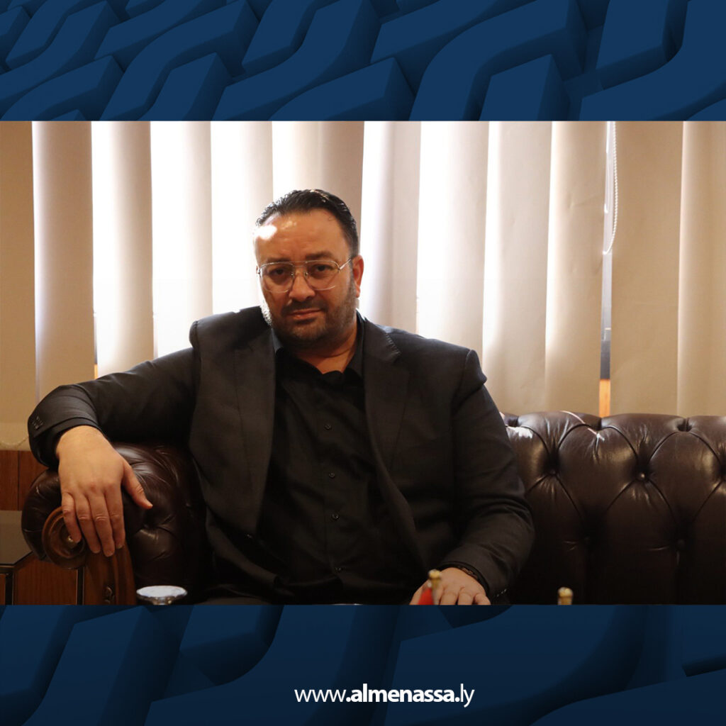 Extra 68.jpg2 68 رئيس المجلس التسييري لبلدية بنغازي يجتمع بأصحاب الأعمال لمناقشة تطوير الحركة الاقتصادية