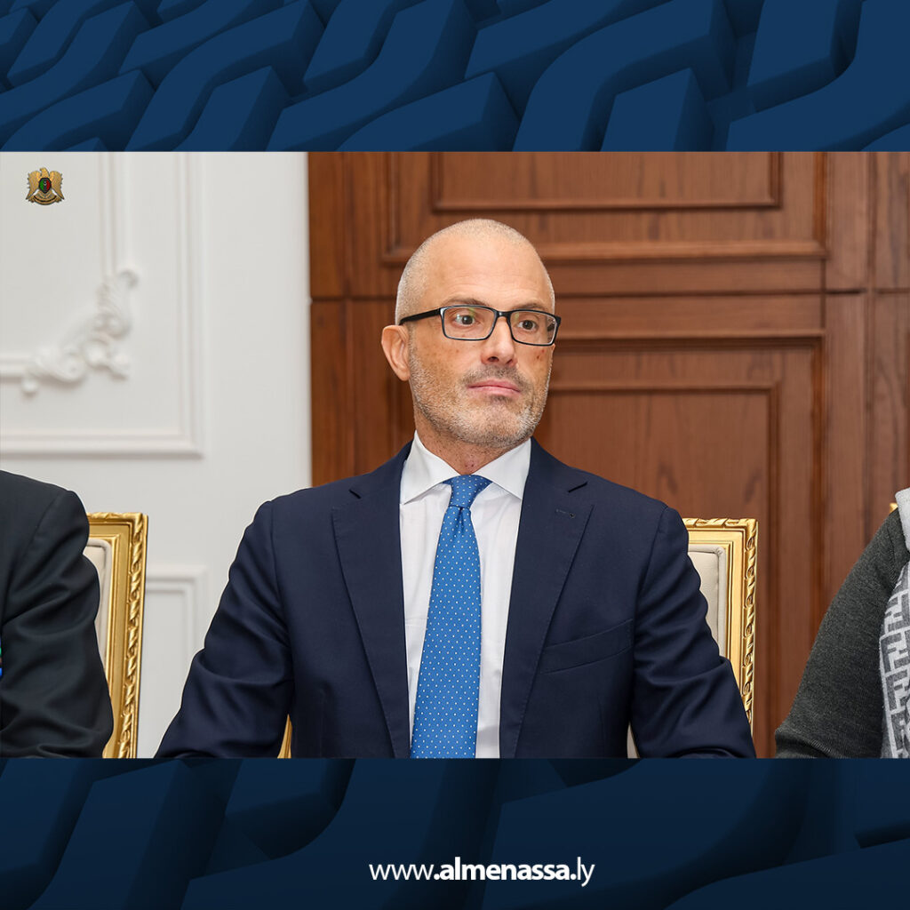 Extra 7.jpg11111111 7 القائد العام للقوات المسلحة يستقبل وفد الاتحاد الأوروبي