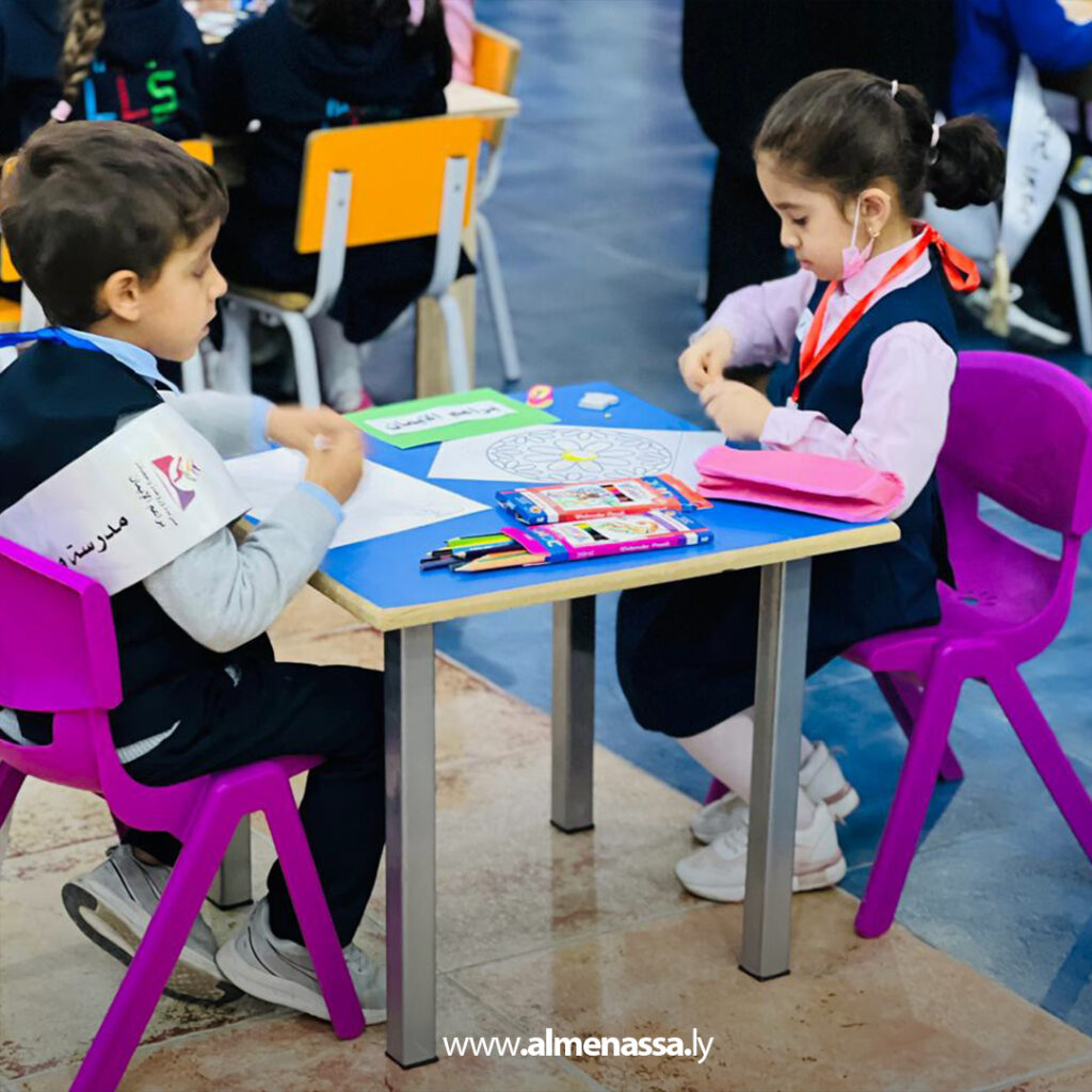 Extra 7.jpg8 7 مراقبة تعليم طرابلس تنظم مسابقة الفنون التشكيلية لرياض الأطفال تحت شعار "طفل يرسم… وطن يزهر"