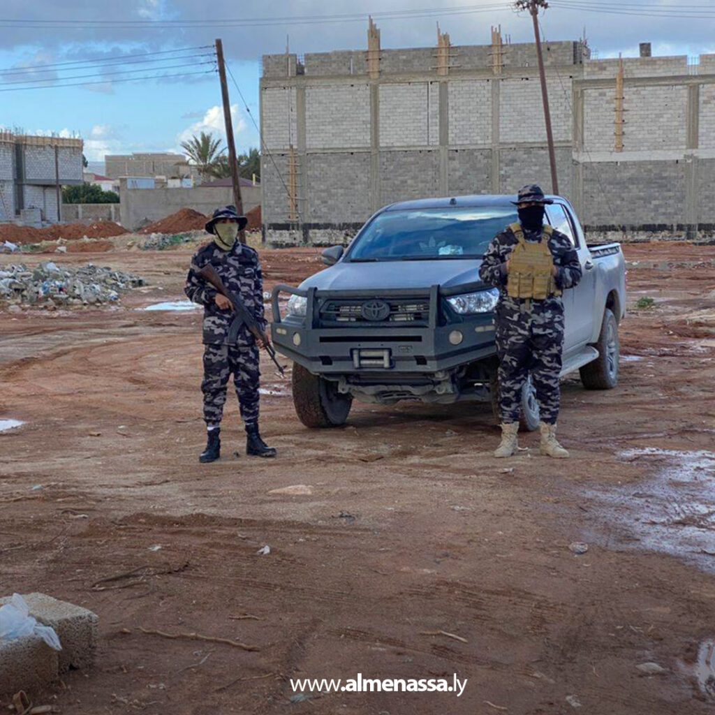 Extra 8.jpg7 8 إدارة إنفاذ القانون توقف أعمال بناء وتقسيم غير قانونية بمنطقة الرحبة