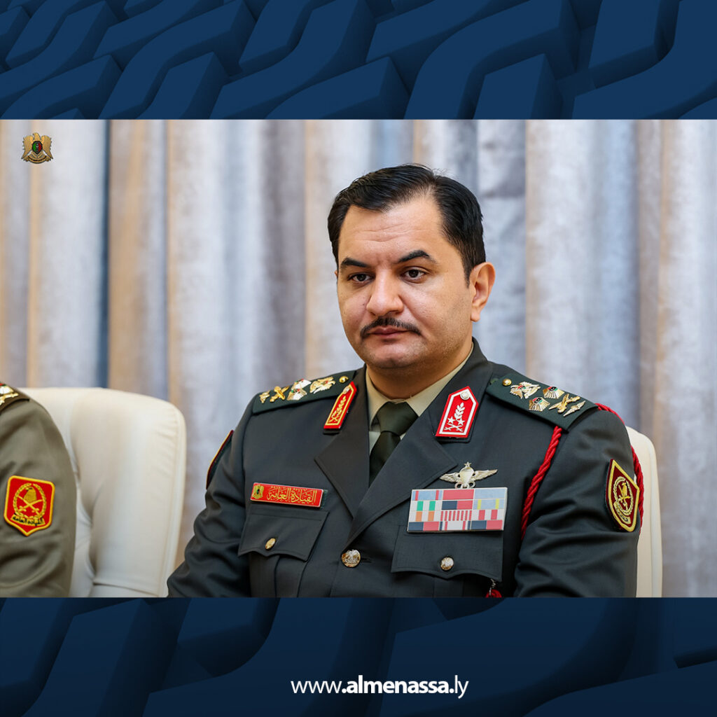 Extra 85.jpg3 85 القائد العام يستقبل قائد الجيش الباكستاني تعزيزا للتعاون العسكري والعلاقات الثنائية