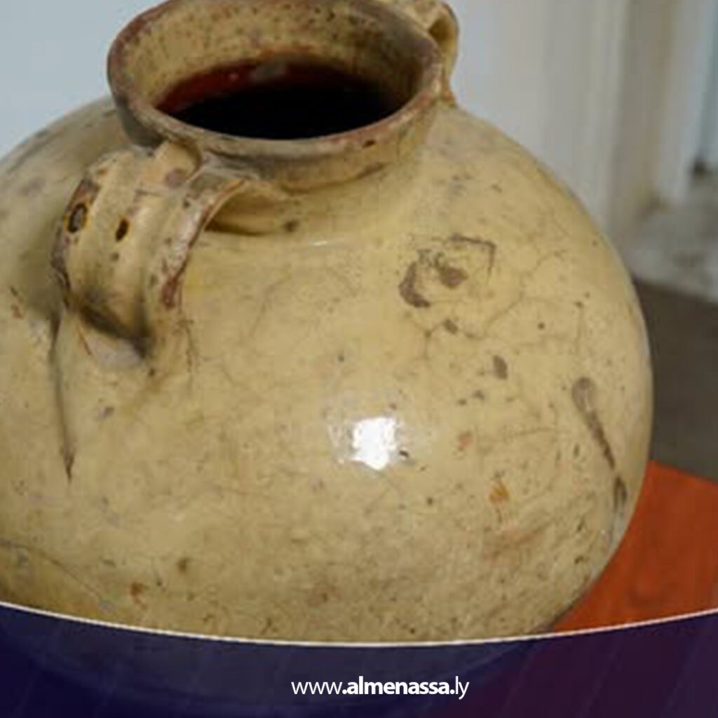 Extra 9 استرجاع قطعتين أثريتين وضبط متهمين بعد رصد عرضهما للبيع عبر مواقع التواصل