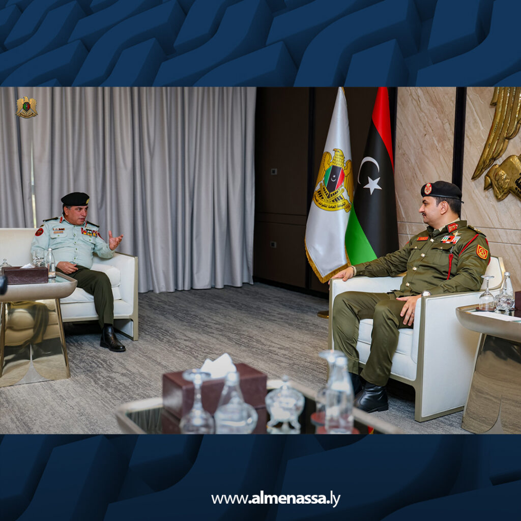 Extra 92.jpg11 92 نائب القائد العام يستقبل وفدا عسكريا رفيعا من المملكة الأردنية الهاشمية