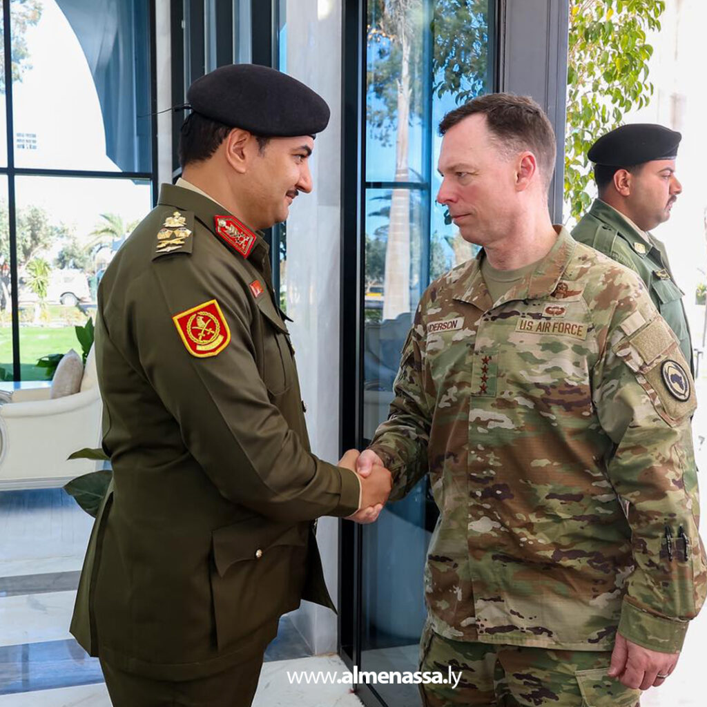 Extra.jpg11111111111111111 القائد العام المشير خليفة حفتر يستقبل قائد القيادة العسكرية الأمريكية في أفريقيا "أفريكوم"