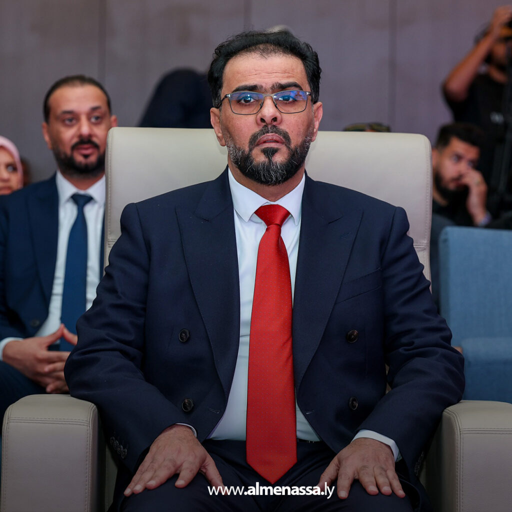 Extra.jpg11111111111111111111 نائب القائد العام للقوات المسلحة يشارك في مراسم أداء القسم للمجالس البلدية المنتخبة