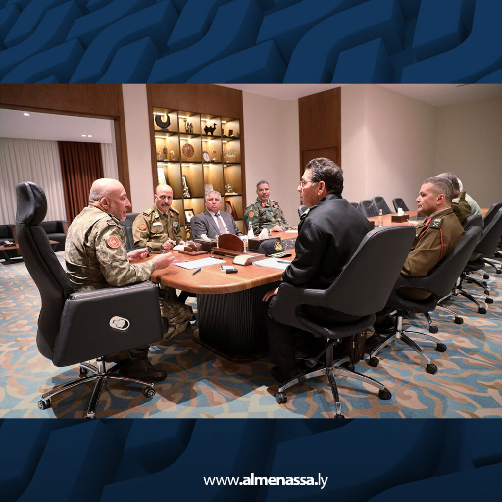 Extra.jpg3 الحداد يتابع مع قيادات الأركان إجراءات ملف التقاعد العسكري