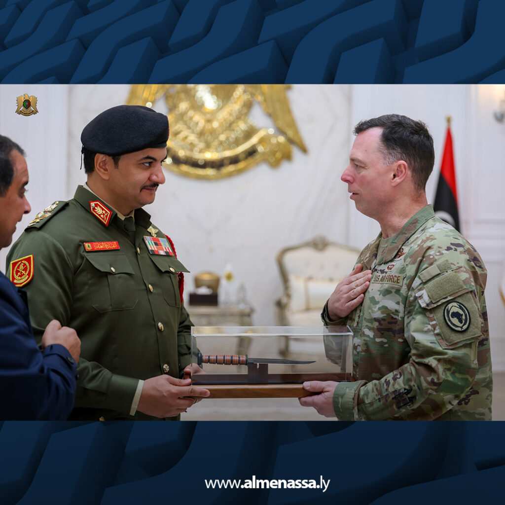 extra Recovered 1.jpg7 1 نائب القائد العام يبحث مع قائد أفريكوم ملف رفع الحظر المفروض على تسليح القوات المسلحة