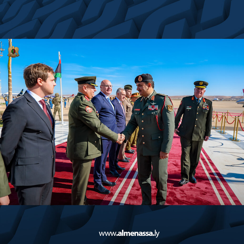 Extra 1.jpg36 1 القائد العام يستقبل وفدا رفيع المستوى من المملكة الأردنية الهاشمية