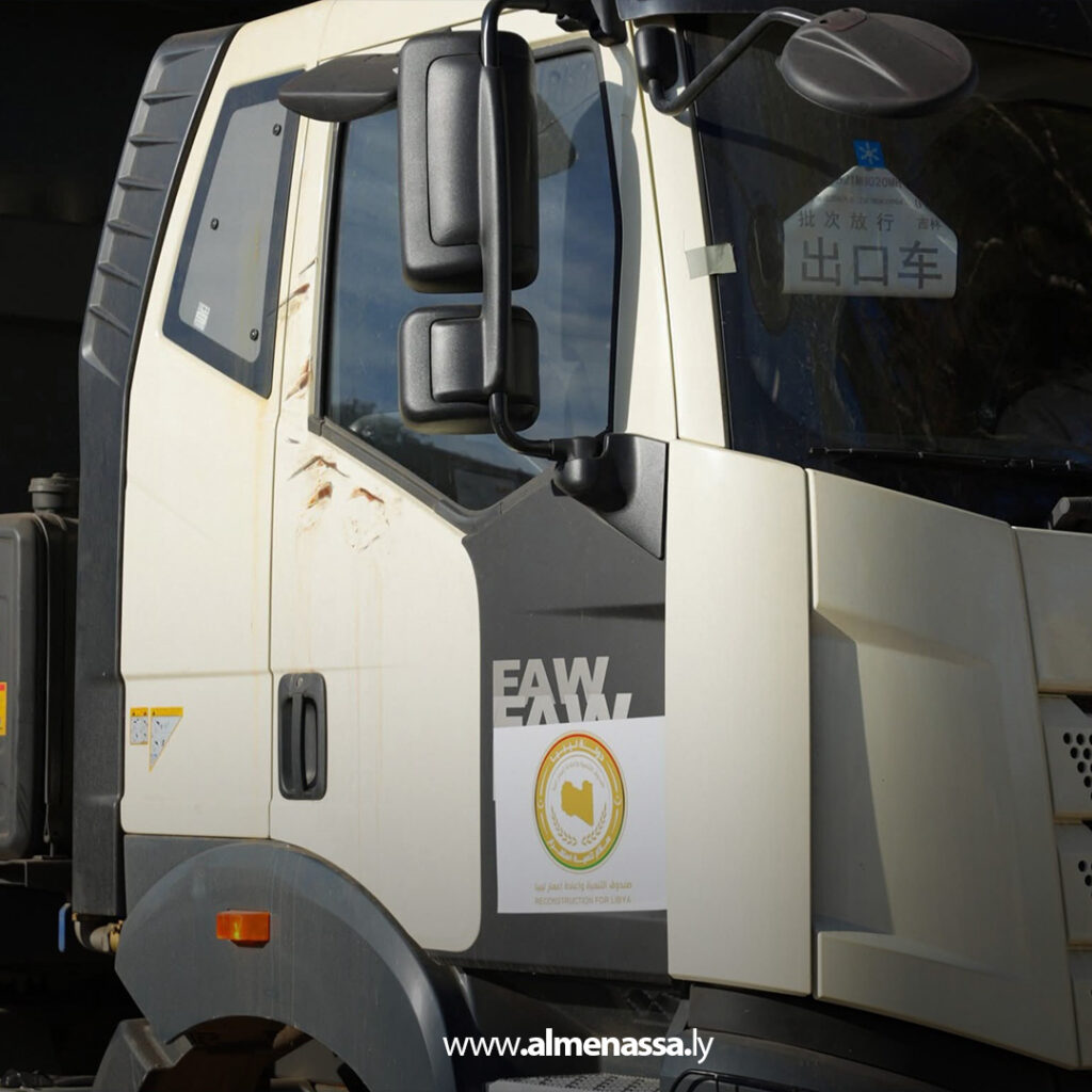 صندوق تنمية وإعمار ليبيا يباشر تجهيز مكب جديد بوصول معدات الإغلاق والتنظيف 2 Extra 12.jpg1 12