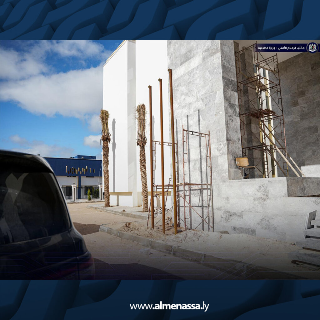 Extra 128 وكيل وزارة الداخلية يتفقد مشاريع أمنية وخدمية بمدينة البيضاء ويؤكد قرب دخولها الخدمة