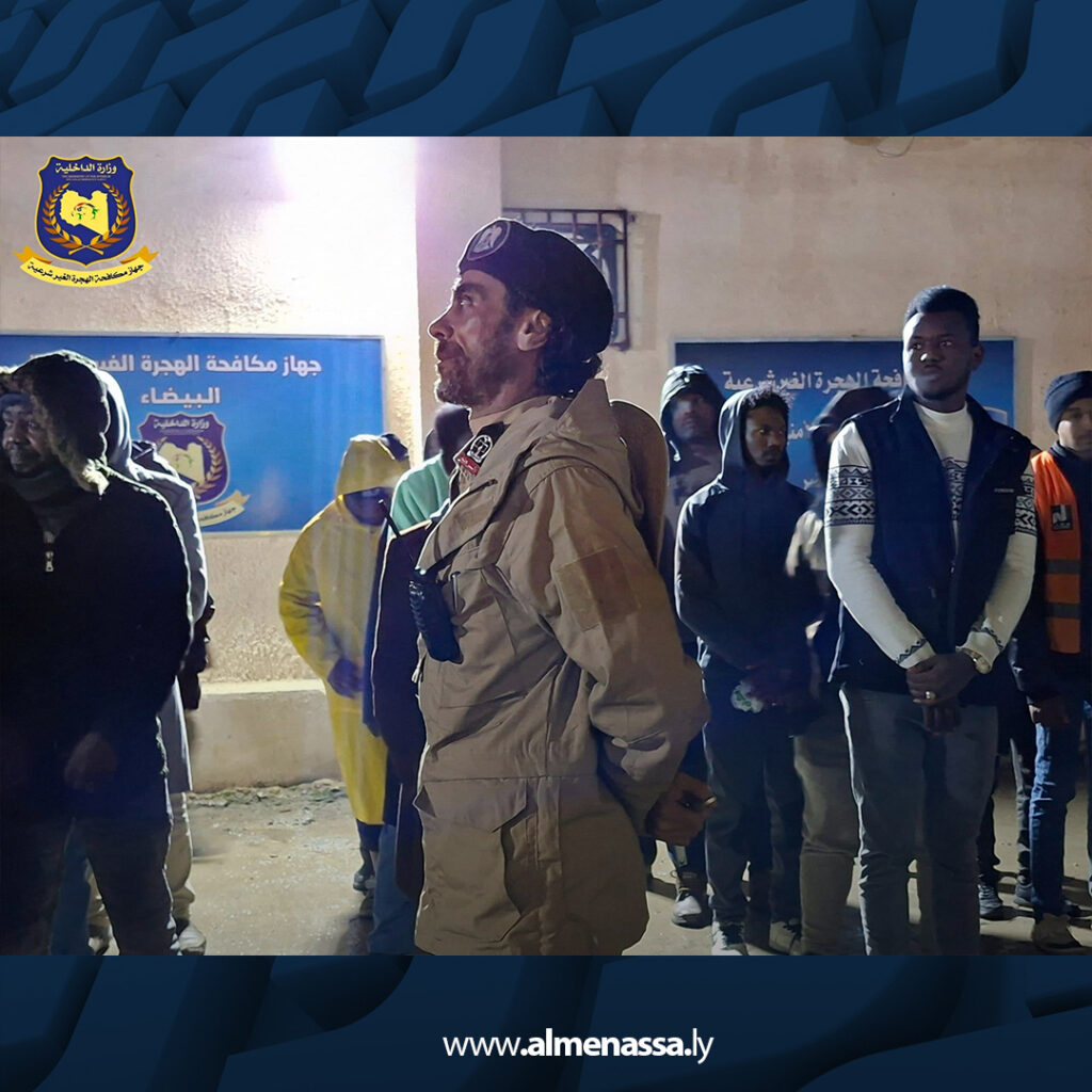 Extra 13.jpg2 13 جهاز مكافحة الهجرة البيضاء يضبط مخالفين ضمن دوريات مستمرة