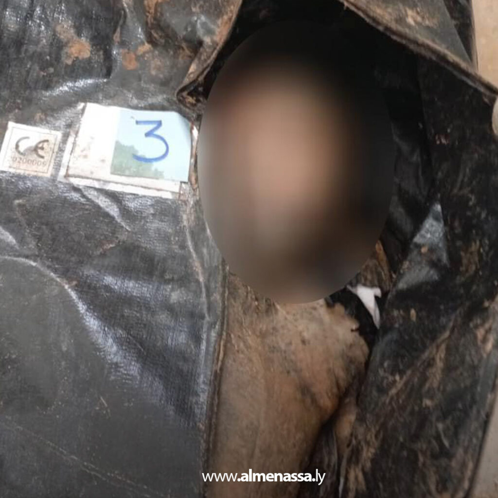 Extra 18.jpg9 18 إحالة متهم بجرائم الاتجار بالبشر وقتل مهاجرين إلى القضاء بعد تحرير 195 محتجزا وكشف مقابر جماعية