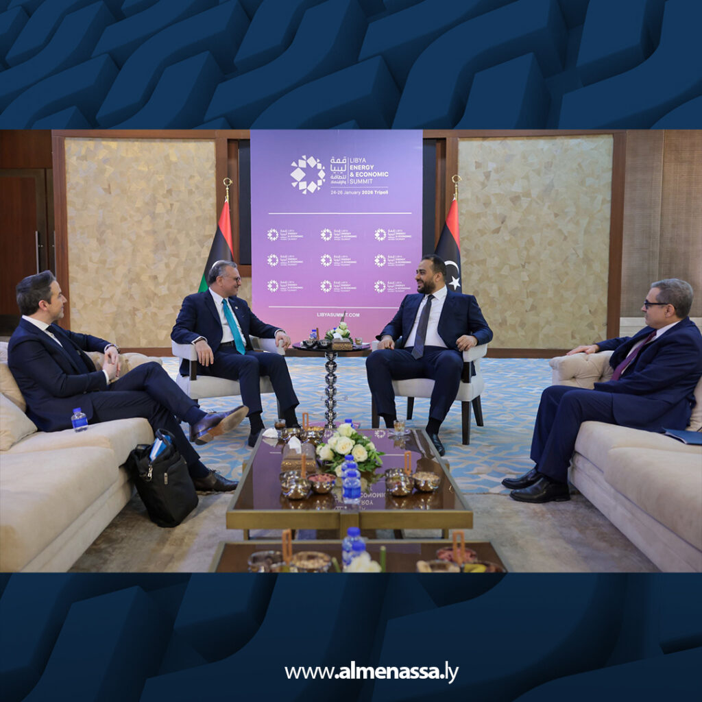 Extra 188 وكيل وزارة الدفاع يلتقي مستشار ترامب لبحث التعاون العسكري وبرامج التدريب وبناء القدرات