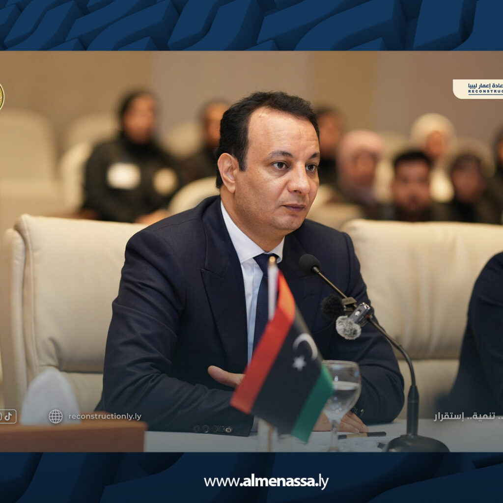 Extra 2.jpg20 2 المهندس بالقاسم حفتر يوقع عقودا صحية وبيئية كبرى مع شركة إيطالية