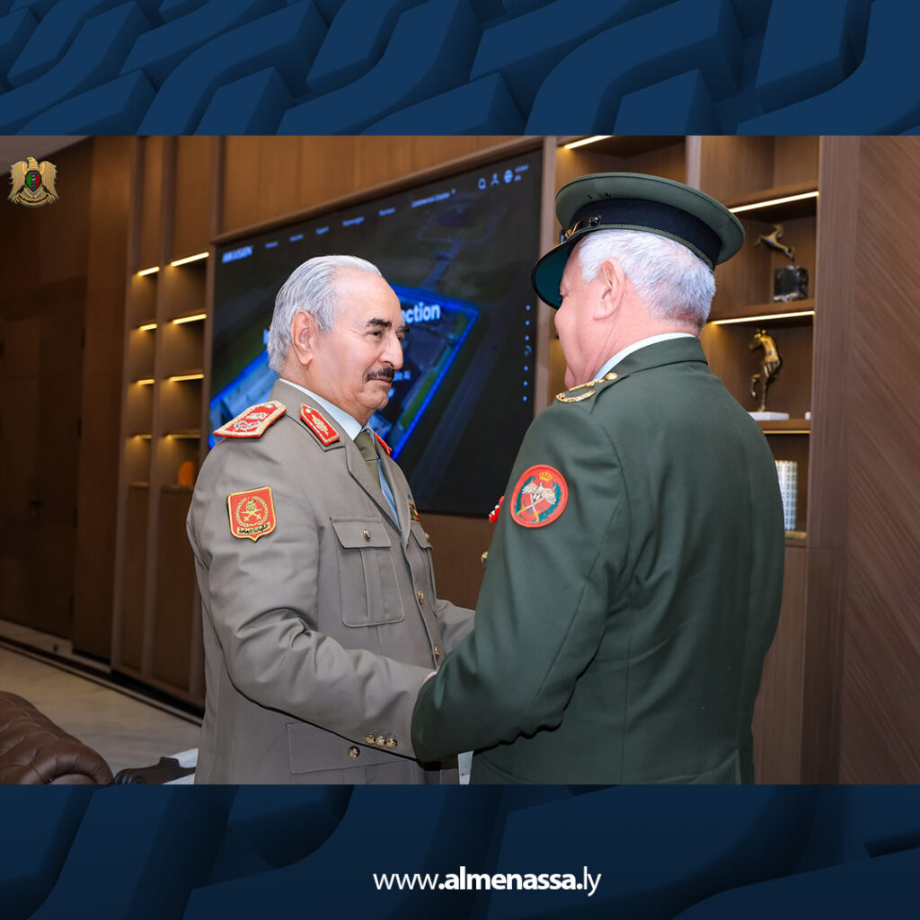 Extra 2.jpg28 2 القائد العام يستقبل وفدا رفيع المستوى من المملكة الأردنية الهاشمية