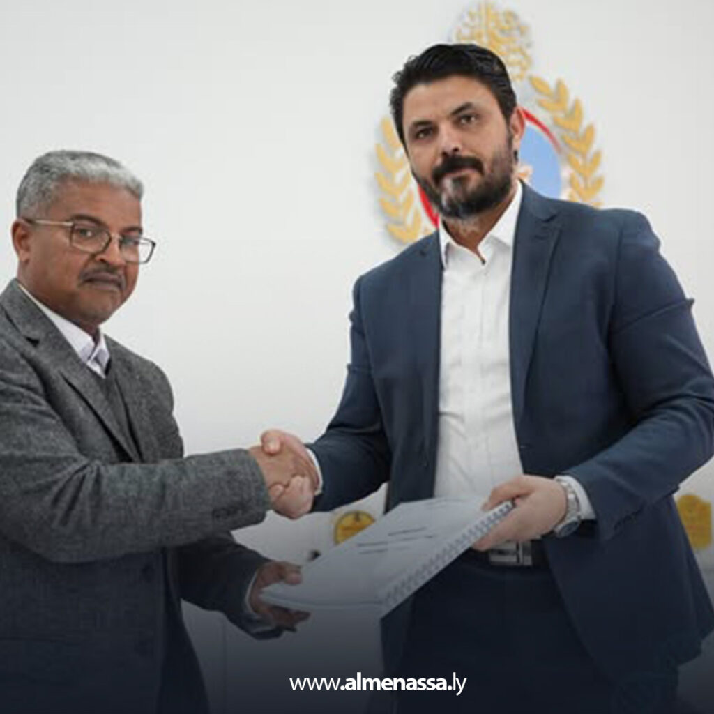 وكيل عام وزارة الصحة يتسلّم التقرير النهائي لمعايير إنشاء واعتماد المؤسسات الصحية 1 Extra 23